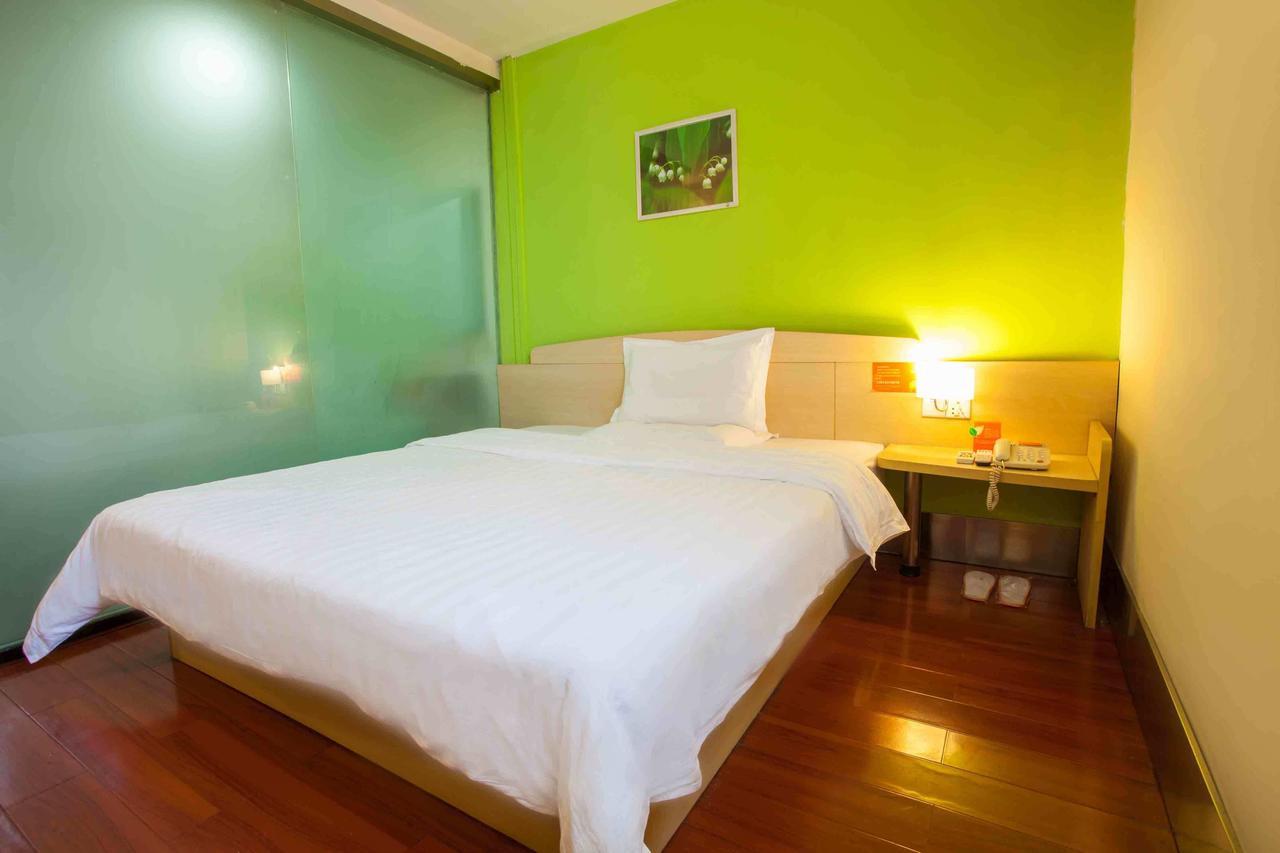 7Days Inn Wuhan Zhuankou Development Zone Jianghan University Δωμάτιο φωτογραφία